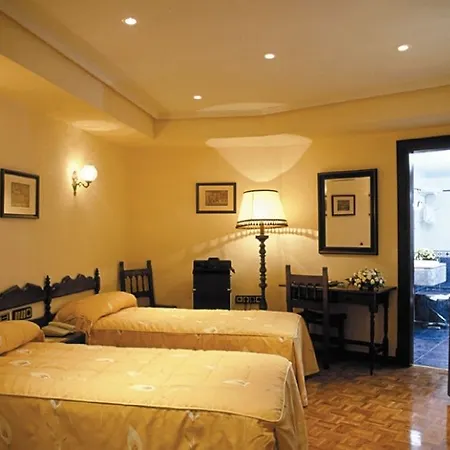Urban Hotel