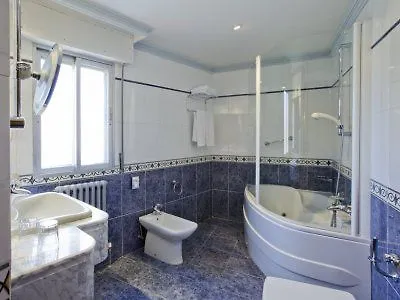 Urban 3*