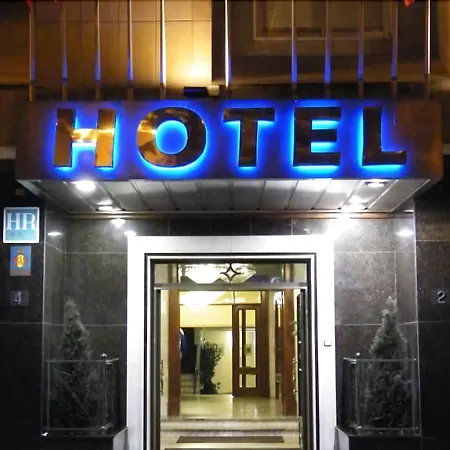 Urban 3*