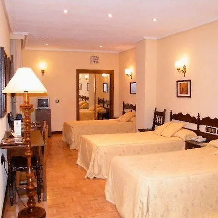 Urban Hotel 3*