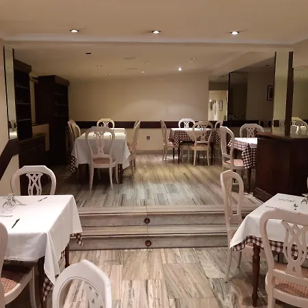 Urban Hotel
